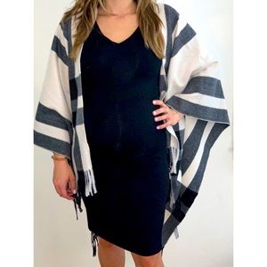 Moss Rose Poncho Shawl Cape